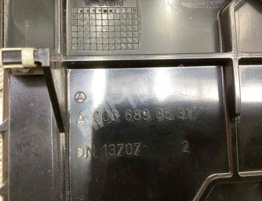 Рамка под магнитолу Mercedes Sprinter II (W906) 2013-2018 рестайлинг  Mercedes Sprinter Sprinter II (W906) 2013-2018 рестайлинг