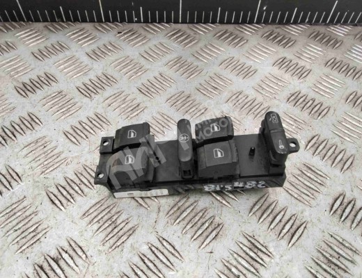Блок управления стеклоподъемниками Volkswagen Golf IV (1J) 1997-2004  Volkswagen Golf Golf IV (1J) 1997-2004