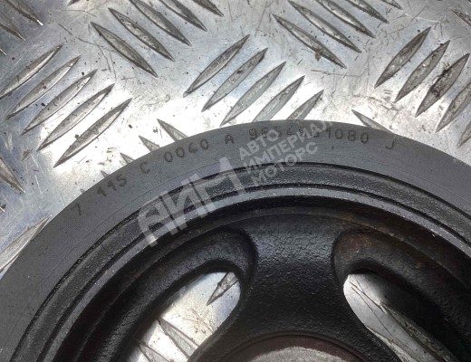 Шкив коленвала Peugeot 308 (T7) 2007-2015  Peugeot 308 308 (T7) 2007-2015