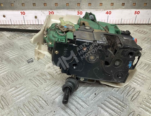 Замок двери передней левой Volkswagen Golf IV (1J) 1997-2004  Volkswagen Golf Golf IV (1J) 1997-2004