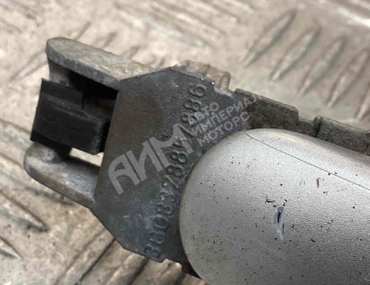 Ручка наружная передняя левая Volkswagen Golf IV (1J) 1997-2004  Volkswagen Golf Golf IV (1J) 1997-2004
