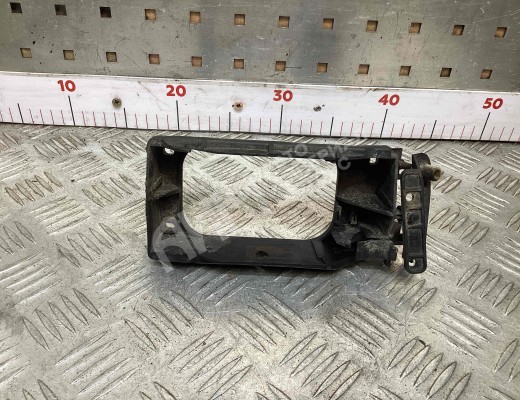 Рамка фары противотуманной левой  BMW 3-Series 3-Series (E36) 1990-2000