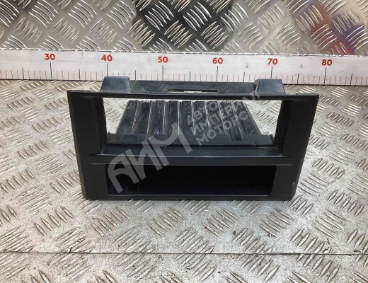 Накладка декоративная центральной консоли Iveco Daily IV 2006-2011  Iveco Daily Daily IV 2006-2011