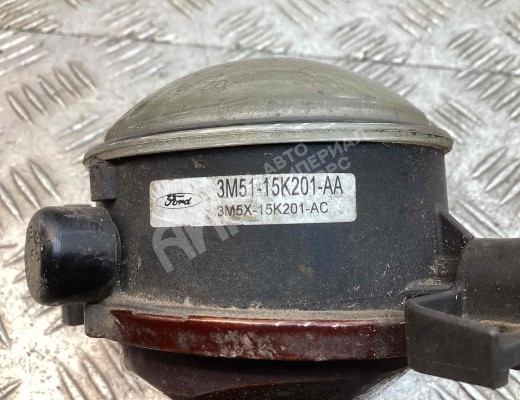 Фара противотуманная правая Ford Focus I 2001-2005 рестайлинг  Ford Focus Focus I 2001-2005 рестайлинг