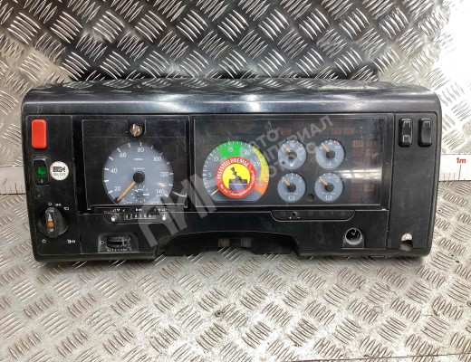 Щиток приборов (приборная панель) Mercedes Vario (W670) 1996-2013  Mercedes Vario Vario (W670) 1996-2013