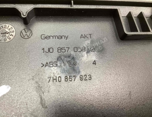 Бардачок Volkswagen Transporter T5 (7H) 2003-2015  Volkswagen Transporter Transporter T5 (7H) 2003-2015
