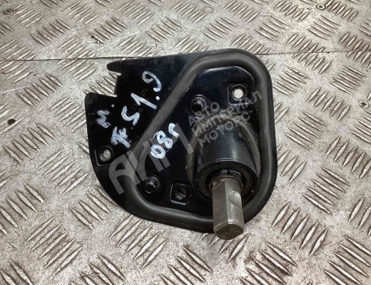 Рулевой карданчик Volkswagen Transporter T5 (7H) 2003-2015  Volkswagen Transporter Transporter T5 (7H) 2003-2015