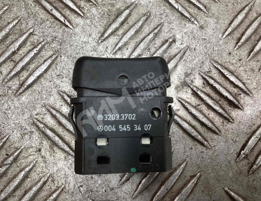 Кнопка (выключатель) Mercedes Vario (W670) 1996-2013  Mercedes Vario Vario (W670) 1996-2013