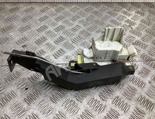 Замок двери передней правой  Ford Focus I 1998-2001