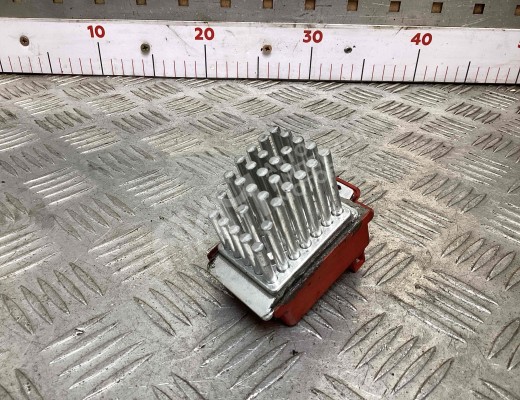 Сопротивление печки Audi A3 I (8L) 2000-2003 рестайлинг  Audi A3 A3 I (8L) 2000-2003 рестайлинг