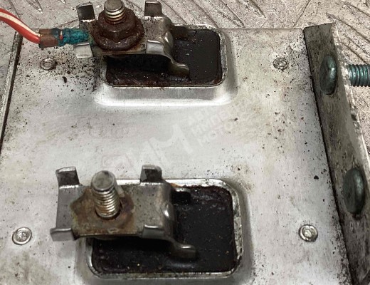 Сопротивление вентилятора охлаждения Audi A4 B5 (8D) 1994-1999  Audi A4 A4 B5 (8D) 1994-1999