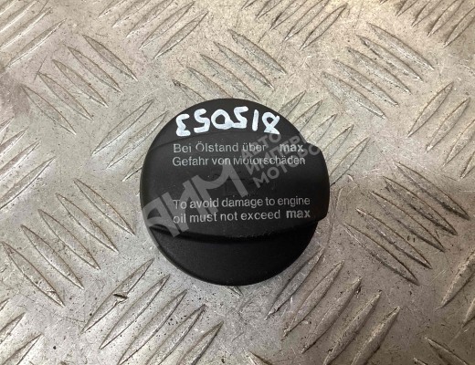 Пробка маслозаливная Mercedes E (W210) 1995-1999  Mercedes E E (W210) 1995-1999