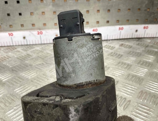 Насос антифриза дополнительный Mercedes ML (W163) 1997-2001  Mercedes ML ML (W163) 1997-2001