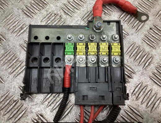Блок предохранителей Ford Fusion (JU) 2002-2005  Ford Fusion Fusion (JU) 2002-2005