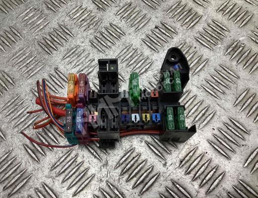 Блок предохранителей Mercedes C (W203) 2004-2007 рестайлинг  Mercedes C C (W203) 2004-2007 рестайлинг