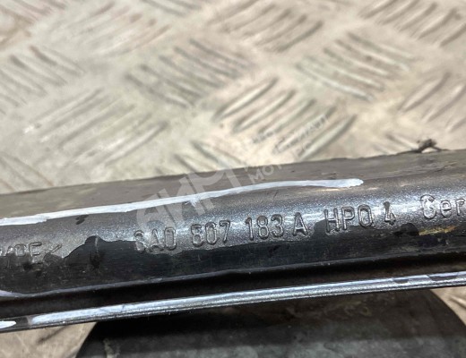 Кронштейн крепления бампера переднего Volkswagen Passat B4 (3A) 1993-1997  Volkswagen Passat Passat B4 (3A) 1993-1997