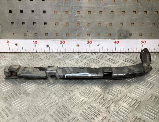 Кронштейн крепления бампера переднего Volkswagen Passat B4 (3A) 1993-1997  Volkswagen Passat Passat B4 (3A) 1993-1997