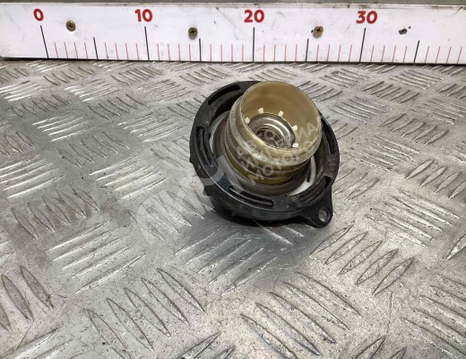 Пробка топливного бака Hyundai Sonata IV (EF) 2001-2004 рестайлинг  Hyundai Sonata Sonata IV (EF) 2001-2004 рестайлинг