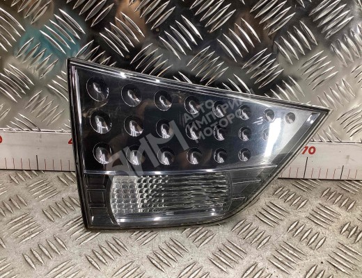 Фонарь крышки багажника левый Mitsubishi Outlander XL II (CW) 2007-2012  Mitsubishi Outlander Outlander XL II (CW) 2007-2012