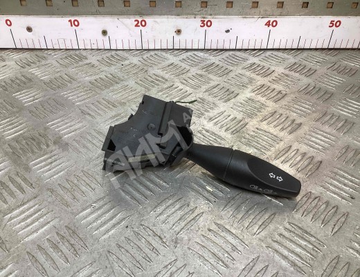 Переключатель поворотов  Ford Focus I 1998-2001