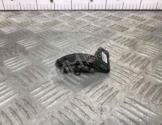 Датчик угла поворота руля Audi A4 B7 (8EC, 8ED) 2004-2008  Audi A4 A4 B7 (8EC, 8ED) 2004-2008