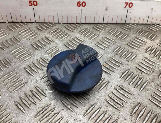 Пробка расширительного бачка Volkswagen Golf IV (1J) 1997-2004  Volkswagen Golf Golf IV (1J) 1997-2004