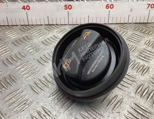 Маслозаливная горловина Volkswagen Golf V (1K) 2004-2009  Volkswagen Golf Golf V (1K) 2004-2009