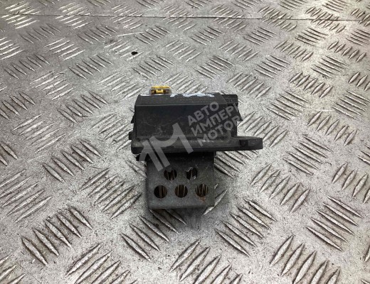Блок управления вентилятором радиатора Citroen Berlingo I (MF) 2002-2008 рестайлинг  Citroen Berlingo Berlingo I (MF) 2002-2008 рестайлинг