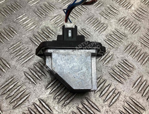 Сопротивление печки Mazda 6 I (GG) 2002-2005  Mazda 6 6 I (GG) 2002-2005