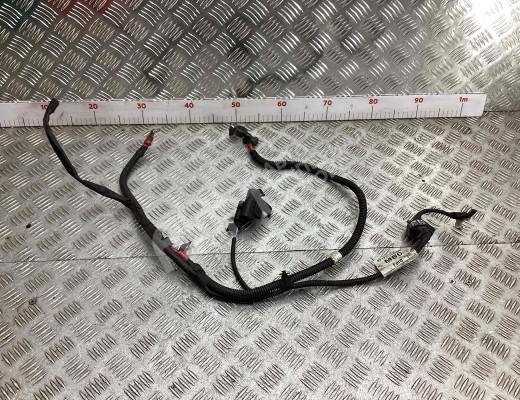 Плюсовой провод аккумулятора  Ford Transit Connect T. Connect I 2009-2012 рестайлинг