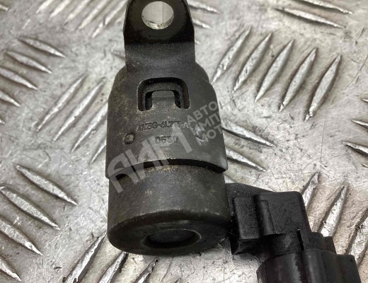 Клапан фазорегулятора Ford Focus II 2005-2008  Ford Focus Focus II 2005-2008
