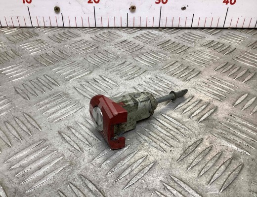 Личинка дверного замка Volkswagen Passat B5 (3B) 1996-2000  Volkswagen Passat Passat B5 (3B) 1996-2000