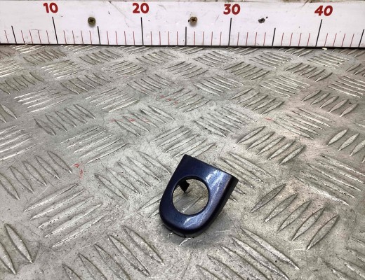 Накладка на ручку двери Volkswagen Golf IV (1J) 1997-2004  Volkswagen Golf Golf IV (1J) 1997-2004