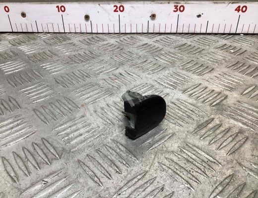 Накладка на ручку двери Volkswagen Passat B5 (3B) 1996-2000  Volkswagen Passat Passat B5 (3B) 1996-2000