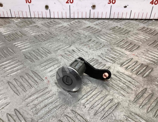 Личинка дверного замка Renault Master II 1998-2010  Renault Master Master II 1998-2010