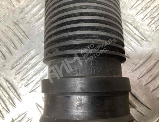 Патрубок воздушного фильтра Opel Astra H 2004-2007  Opel Astra Astra H 2004-2007