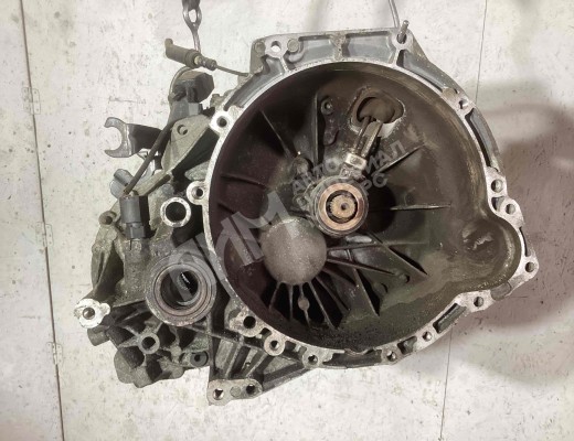КПП механическая (МКПП) 5-ступенчатая Ford Mondeo I 1993-1996  Ford Mondeo Mondeo I 1993-1996