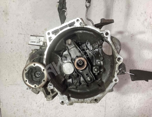 КПП механическая (МКПП) 5-ступенчатая Volkswagen Golf V (1K) 2004-2009  Volkswagen Golf Golf V (1K) 2004-2009
