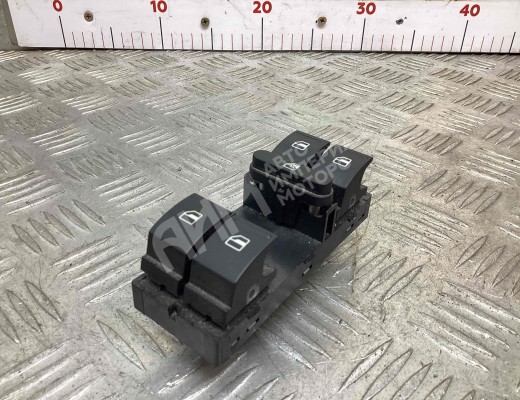 Блок управления стеклоподъемниками Volkswagen Golf V (1K) 2004-2009  Volkswagen Golf Golf V (1K) 2004-2009