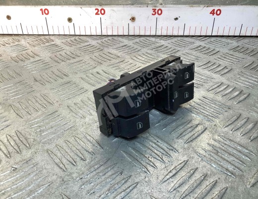 Блок управления стеклоподъемниками Volkswagen Passat B6 (3C) 2005-2010  Volkswagen Passat Passat B6 (3C) 2005-2010