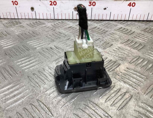 Кнопка стеклоподъемника Renault Kangoo II 2007-2021  Renault Kangoo Kangoo II 2007-2021