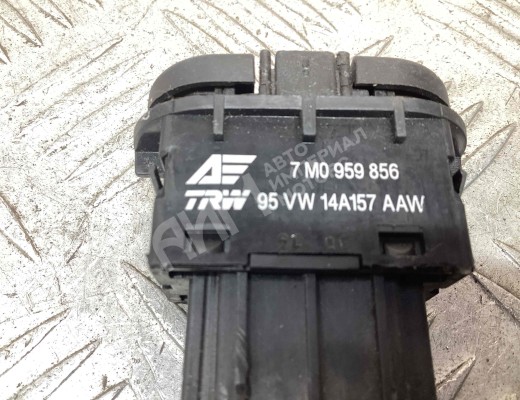 Кнопка стеклоподъемника Volkswagen Sharan I (7M) 1995-2000  Volkswagen Sharan Sharan I (7M) 1995-2000