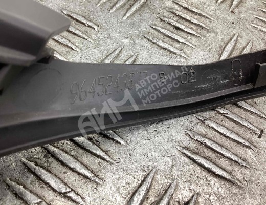Обшивка крышки багажника Peugeot 307 (3A/3H) 2005-2008 рестайлинг  Peugeot 307 307 (3A/3H) 2005-2008 рестайлинг