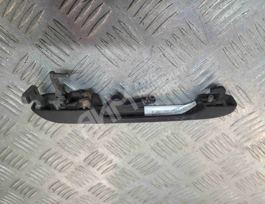 Ручка наружная задняя правая Audi 100 C3 1982-1991  Audi 100 100 C3 1982-1991