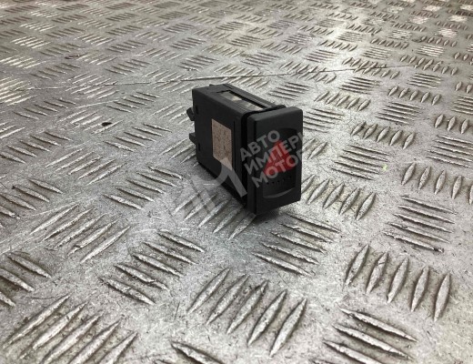 Кнопка аварийной сигнализации Volkswagen Passat B5 (3B) 1996-2000  Volkswagen Passat Passat B5 (3B) 1996-2000