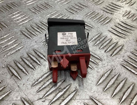Кнопка антипробуксовочной системы (ABS/ESP) Volkswagen Passat B5 (3B) 1996-2000  Volkswagen Passat Passat B5 (3B) 1996-2000