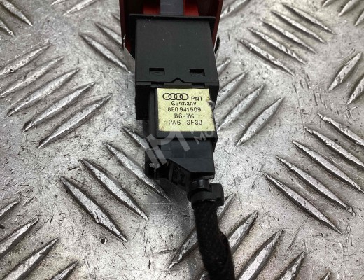 Кнопка аварийной сигнализации Audi A4 B6 (8EC, 8E5) 2000-2004  Audi A4 A4 B6 (8EC, 8E5) 2000-2004