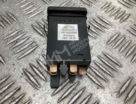 Кнопка аварийной сигнализации Volkswagen Sharan I (7M) 2000-2003 рестайлинг  Volkswagen Sharan Sharan I (7M) 2000-2003 рестайлинг
