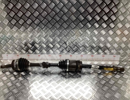 Полуось передняя правая (приводной вал, ШРУС) Nissan Primera III (P12) 2002-2008  Nissan Primera Primera III (P12) 2002-2008