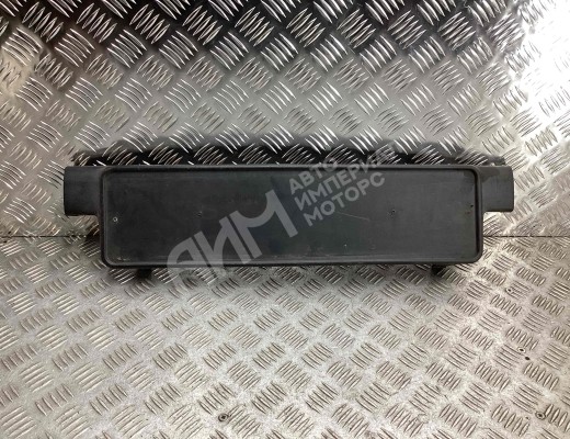 Накладка на бампер Volkswagen Passat B5 (3B) 1996-2000  Volkswagen Passat Passat B5 (3B) 1996-2000